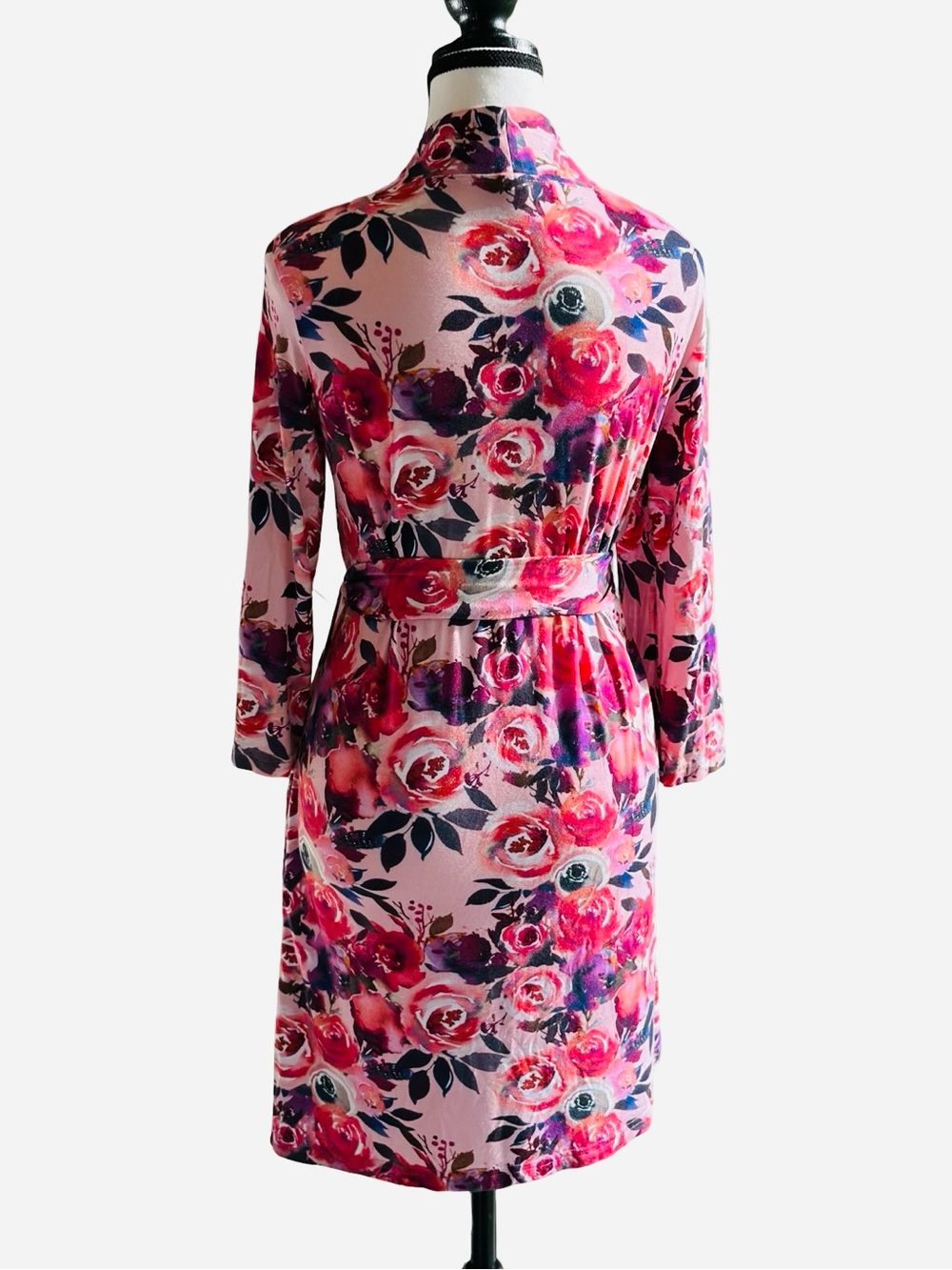 Posh Peanut Pink Floral Wrap Robe with Belt - Size Small, New (Worn Once)